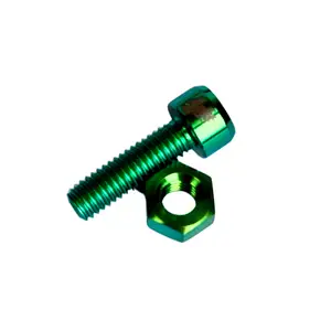 Титановый болт с гайкой в подсидельный зажим Light